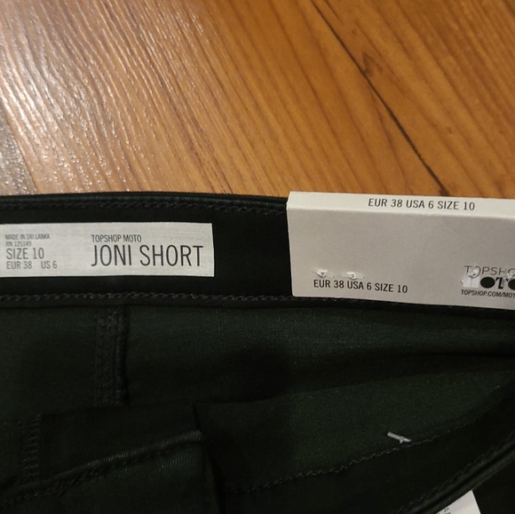 TopShop High Waisted Joni Shorts BNWT - Picture 5 of 5